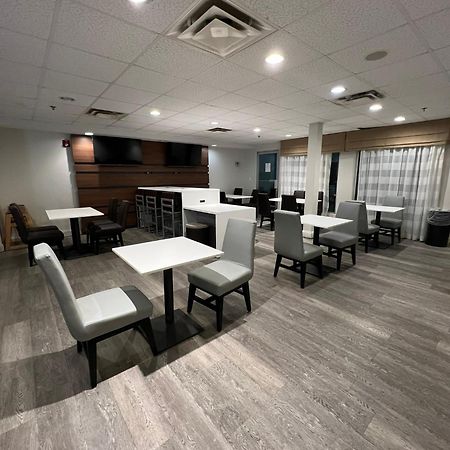 Wingate By Wyndham Dublin Near Claytor Lake State Park Buitenkant foto