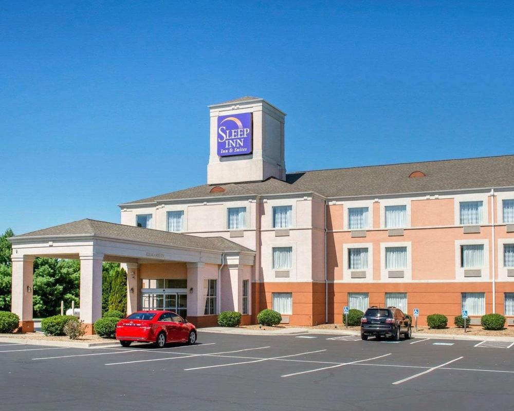 Wingate By Wyndham Dublin Near Claytor Lake State Park Buitenkant foto