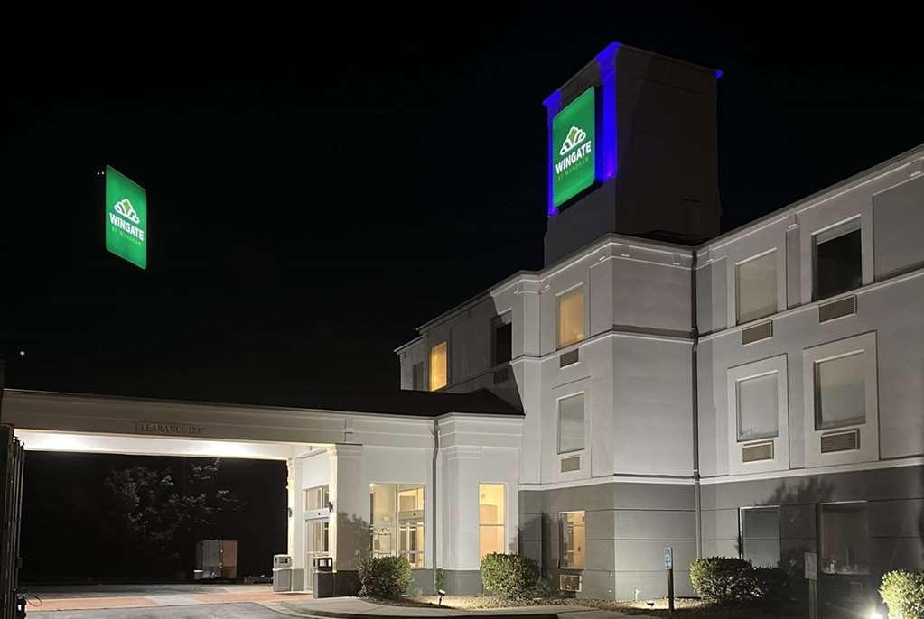 Wingate By Wyndham Dublin Near Claytor Lake State Park Buitenkant foto